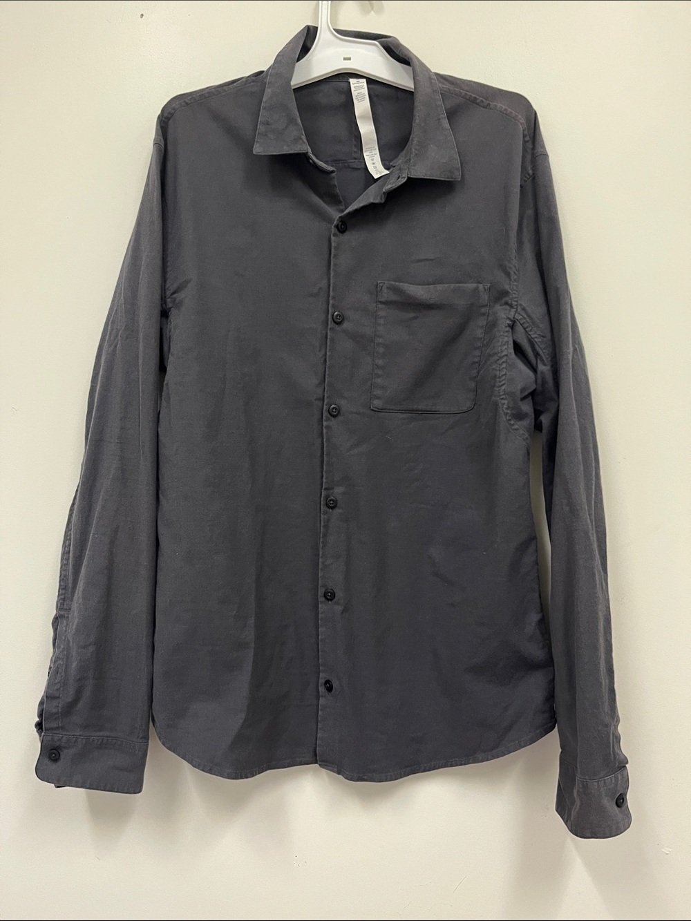 lululemon athletica Men's Button-Down Shirt in Charcoal size M